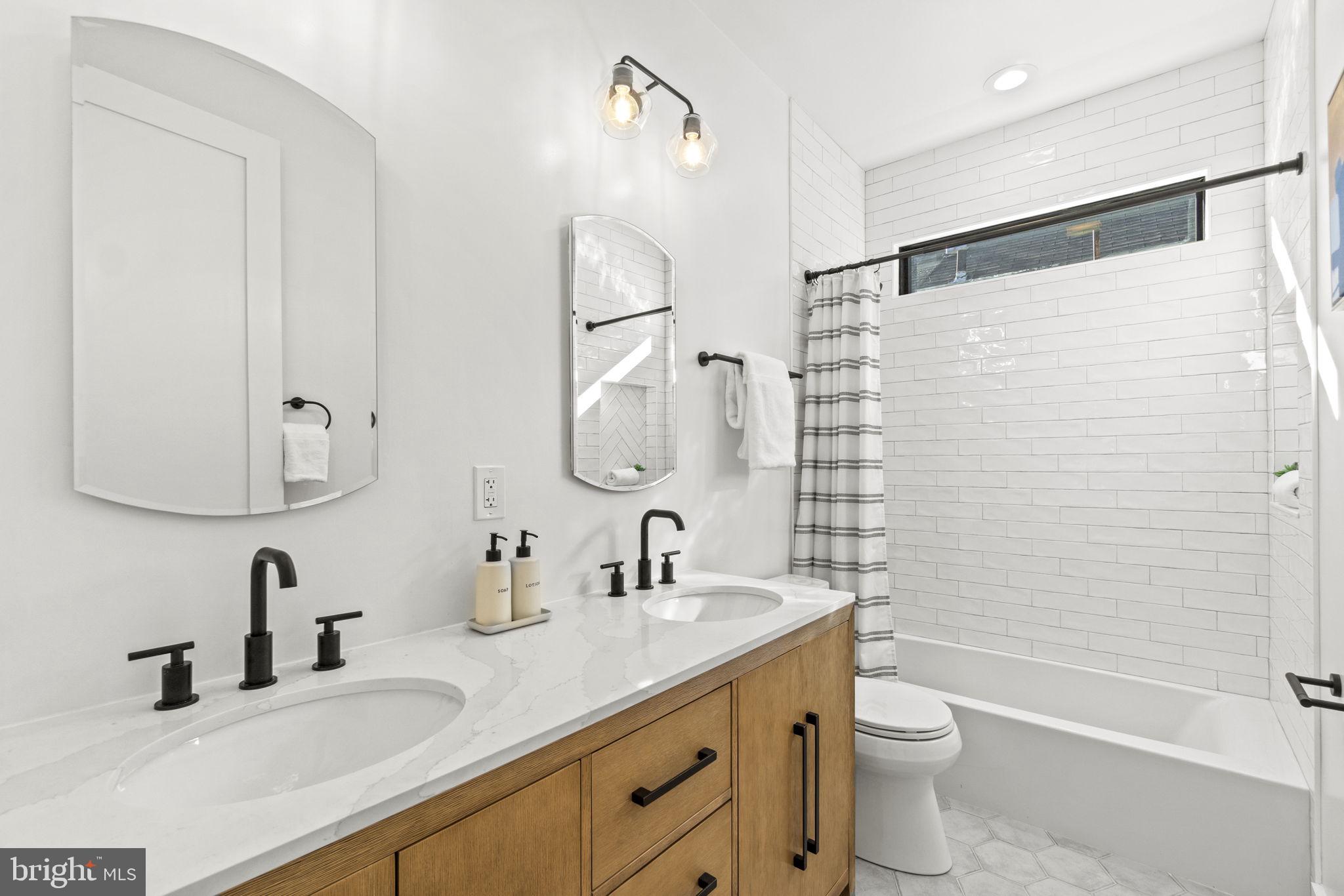 TAKOMA PARK - Residential