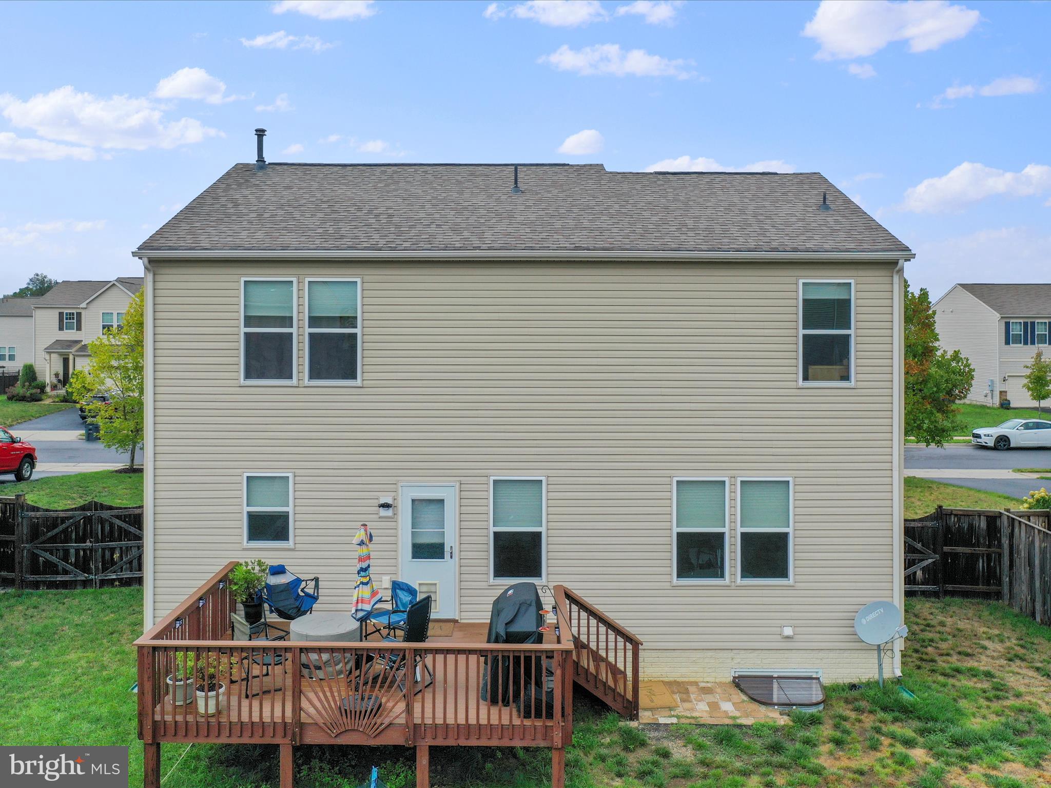 MEADOWS EDGE - Residential