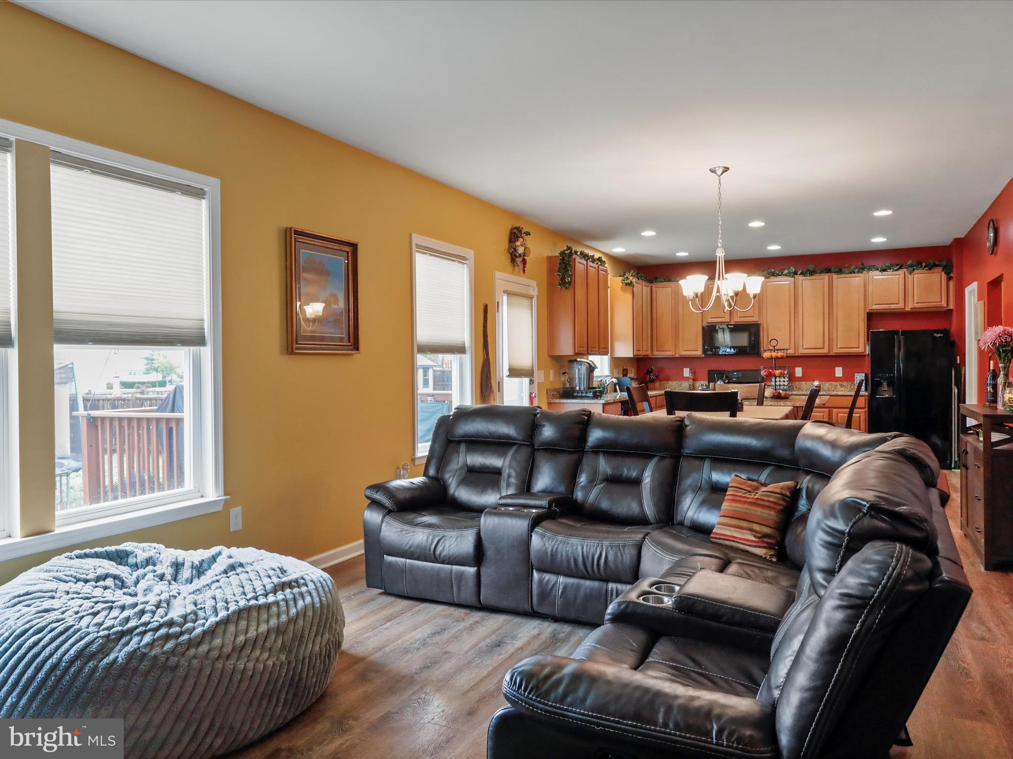 MEADOWS EDGE - Residential