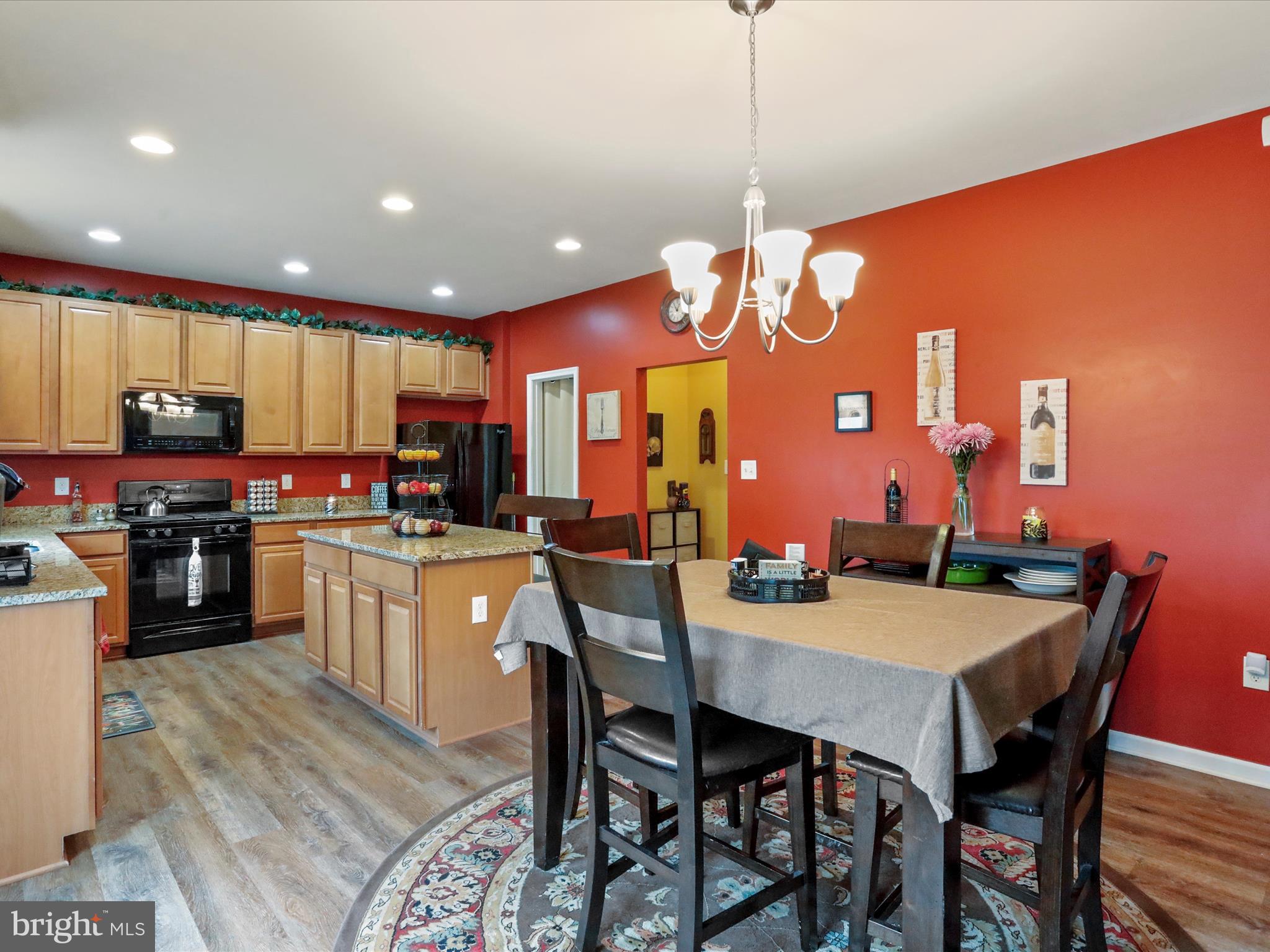 MEADOWS EDGE - Residential