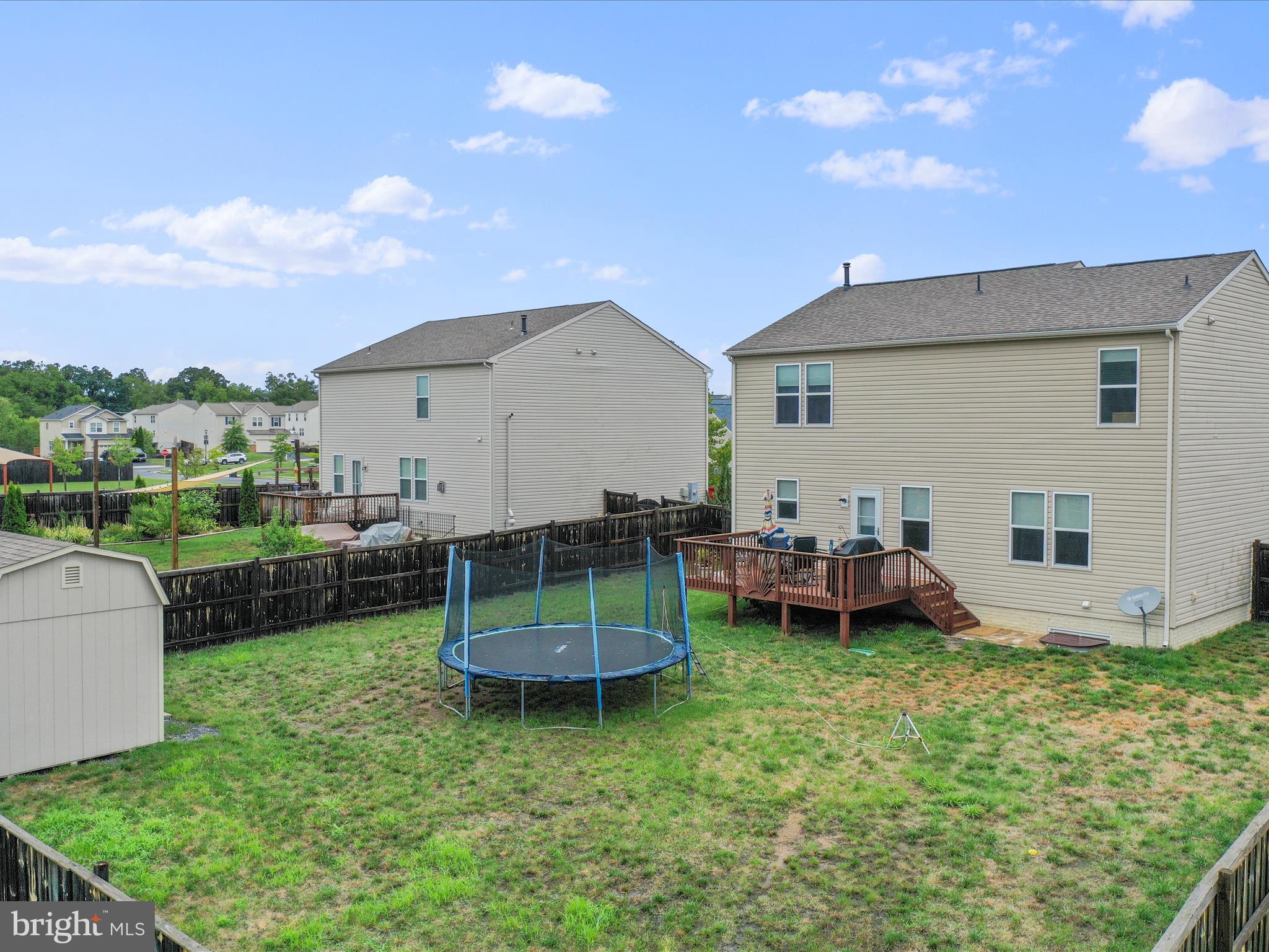 MEADOWS EDGE - Residential