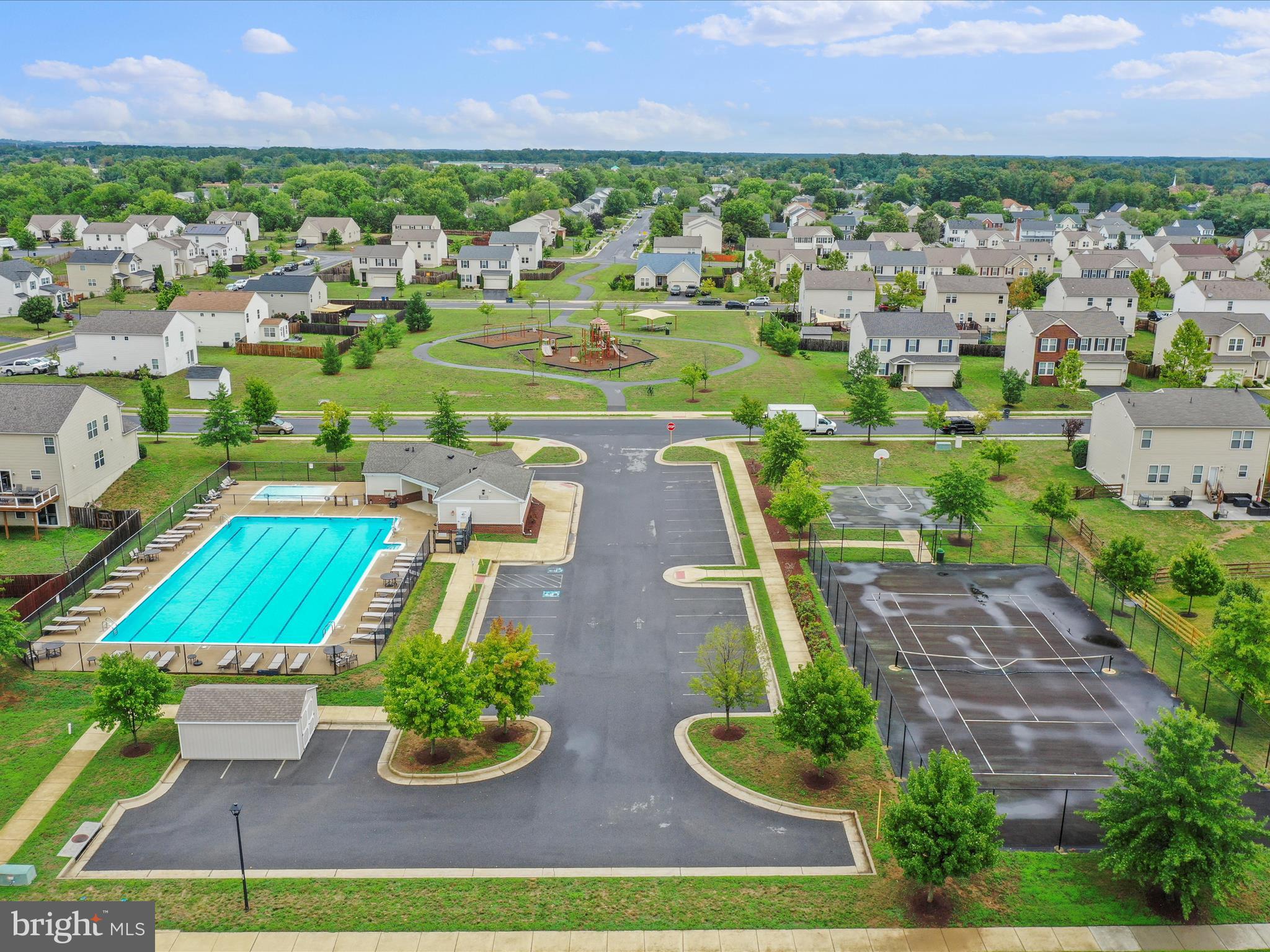 MEADOWS EDGE - Residential