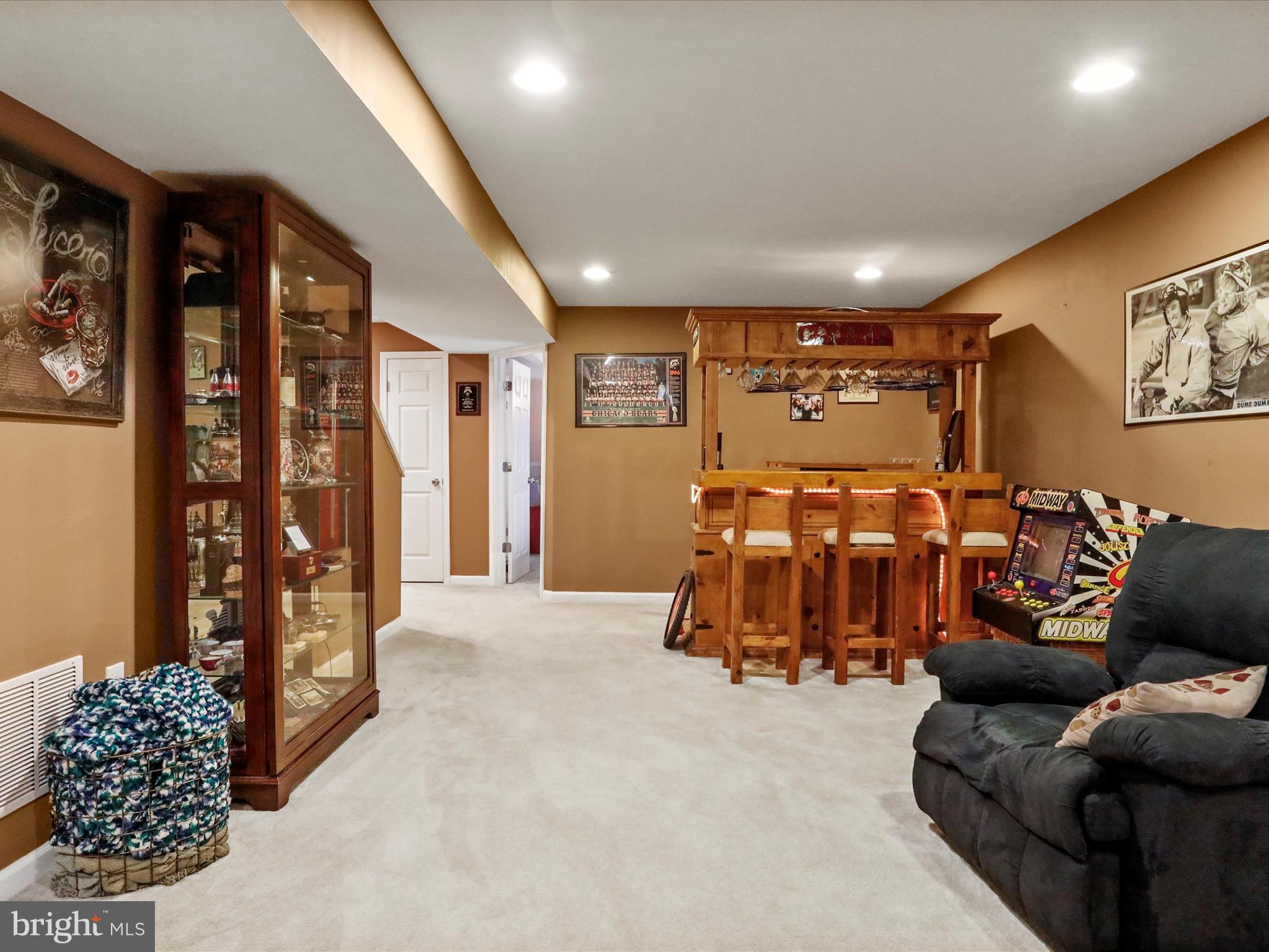 MEADOWS EDGE - Residential