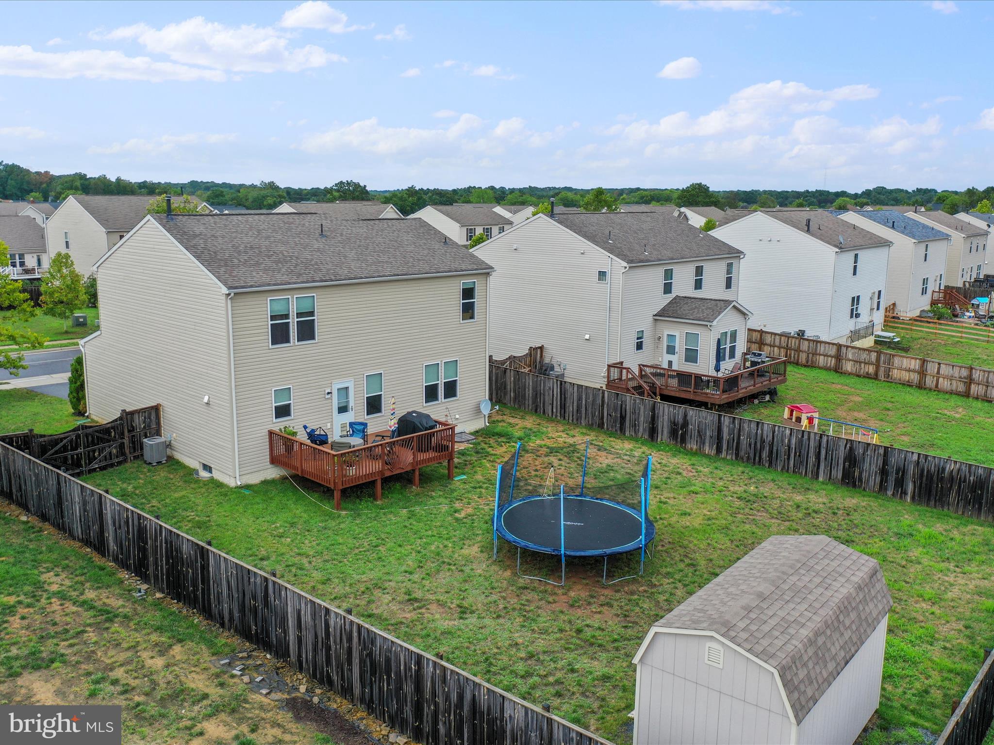 MEADOWS EDGE - Residential