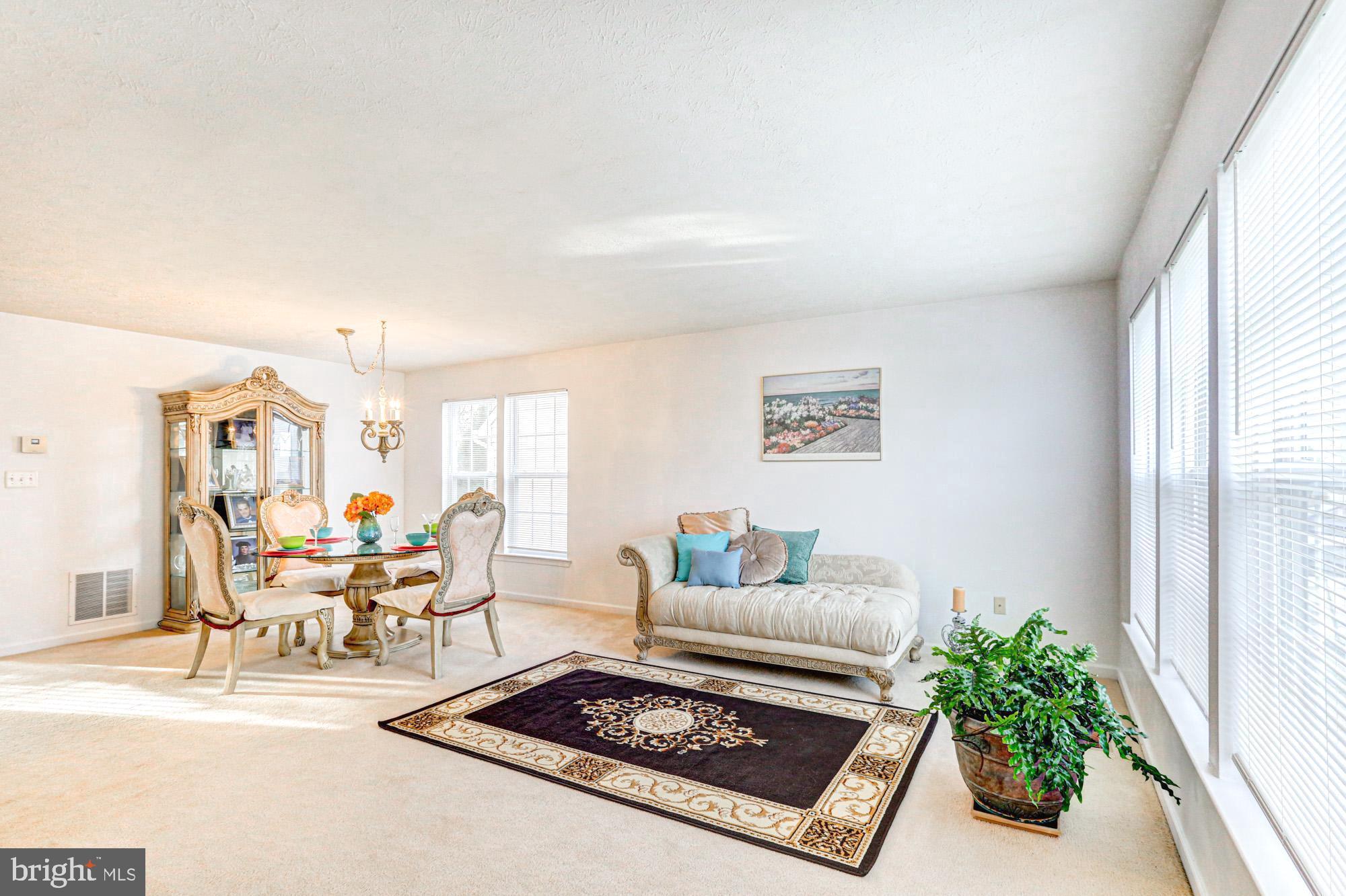 260 GOLDEN PLOVER DRIVE