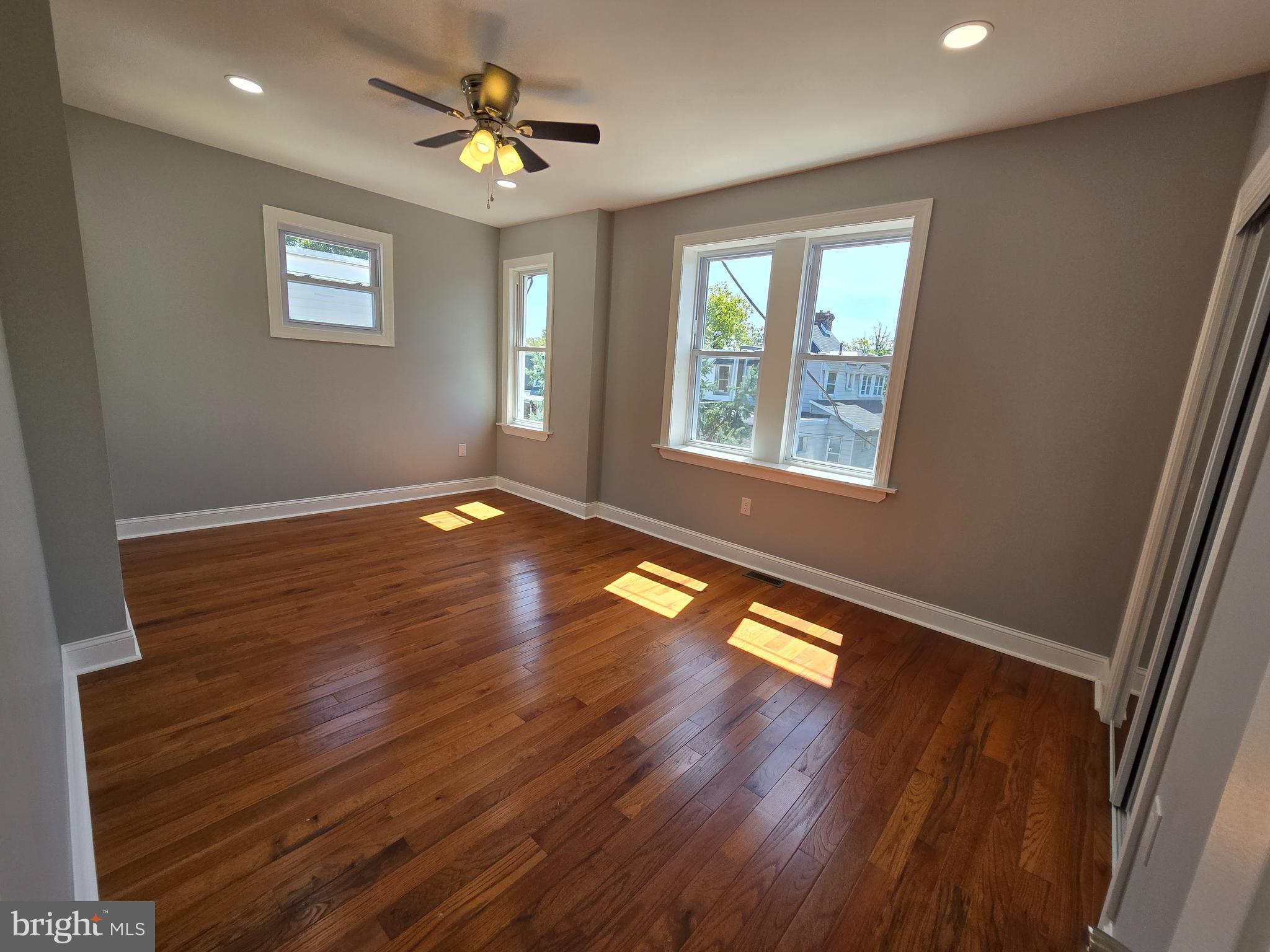 OVERBROOK - Residential