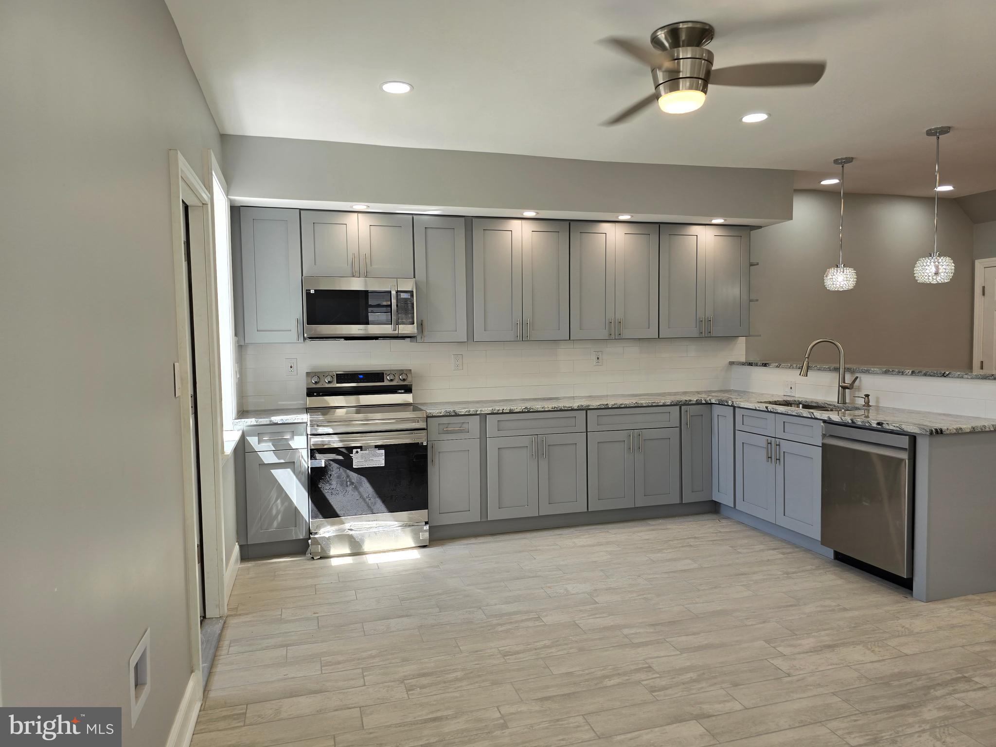 OVERBROOK - Residential