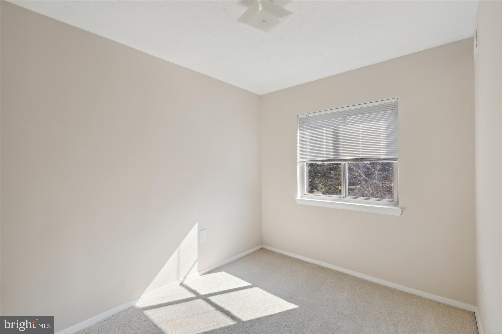 BETHESDA PARK - Residential Lease