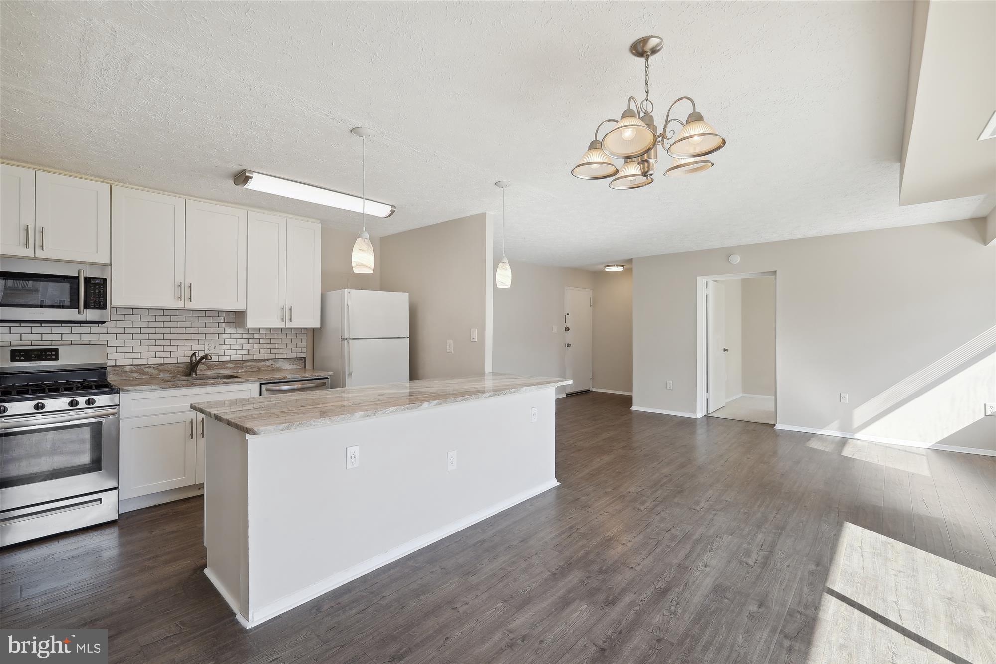 BETHESDA PARK - Residential Lease