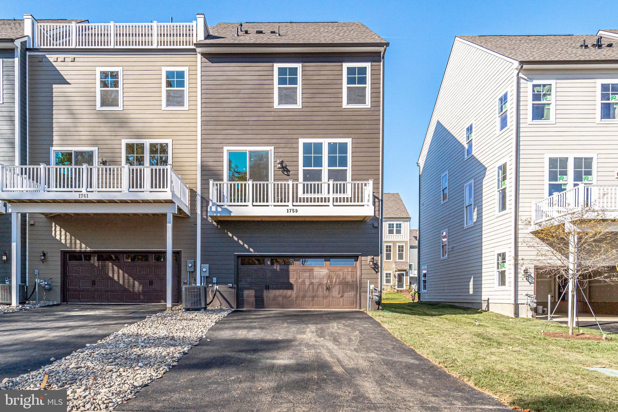 POTOMAC SHORES - Residential Lease