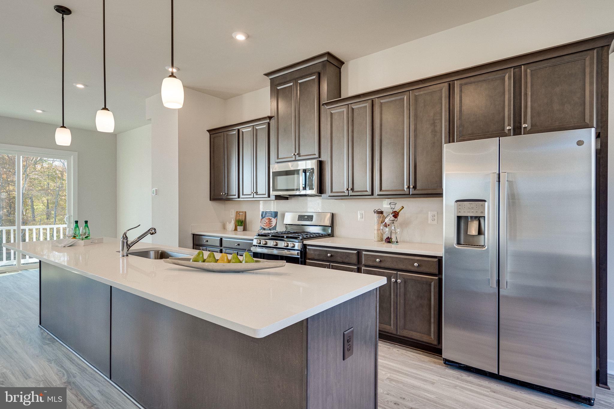 POTOMAC SHORES - Residential Lease