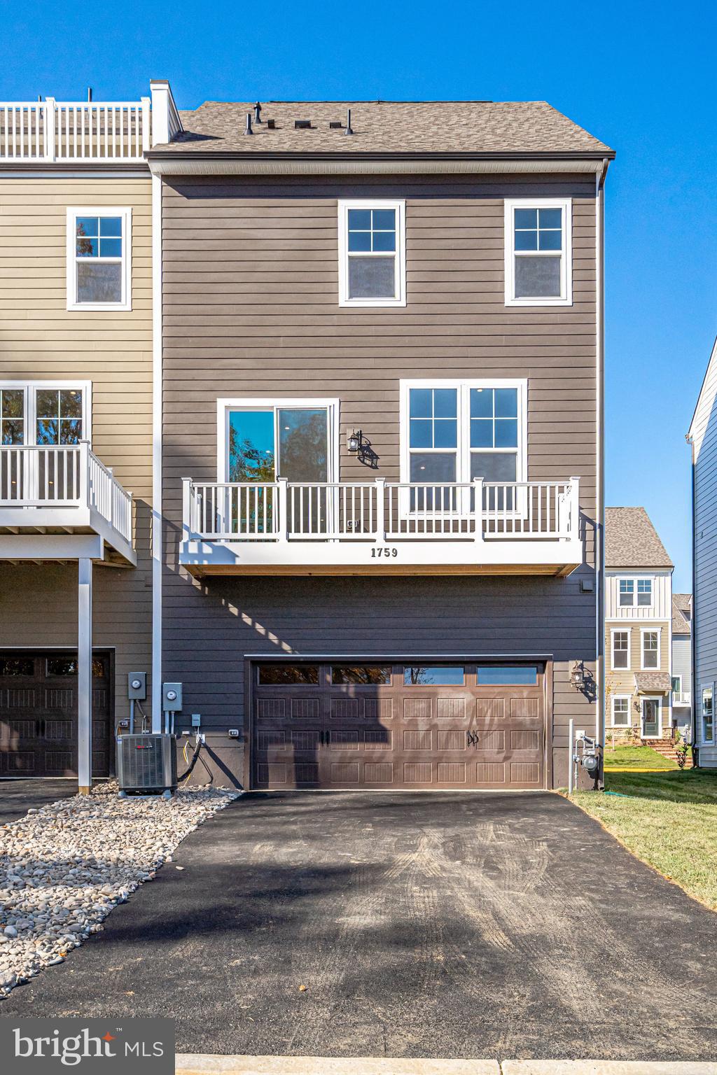 POTOMAC SHORES - Residential Lease