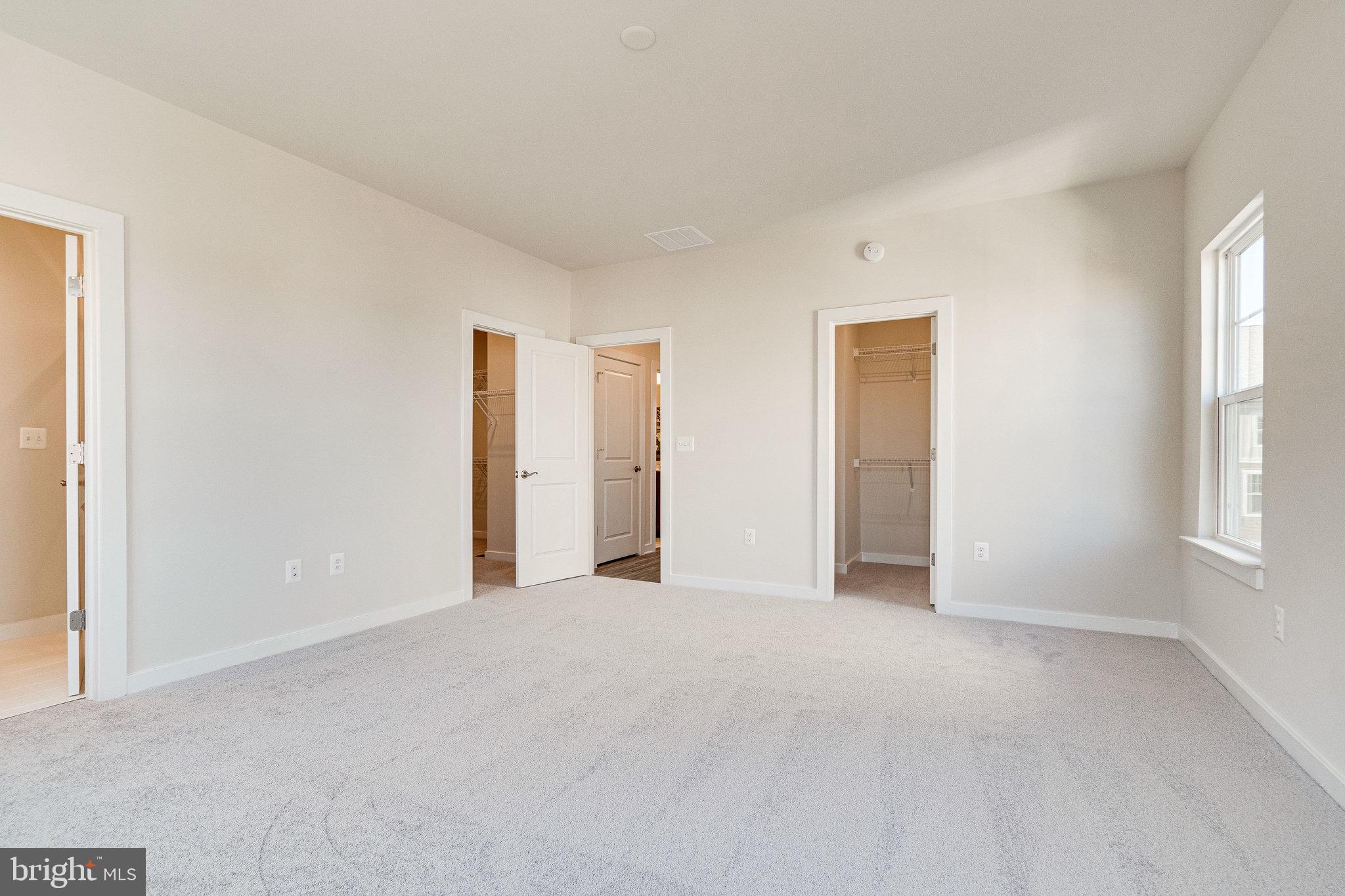 POTOMAC SHORES - Residential Lease