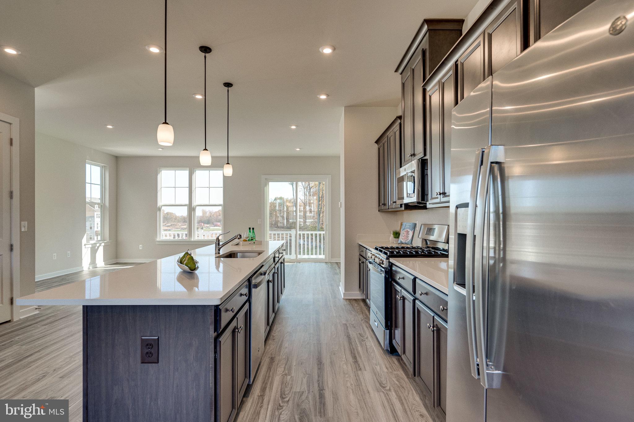 POTOMAC SHORES - Residential Lease