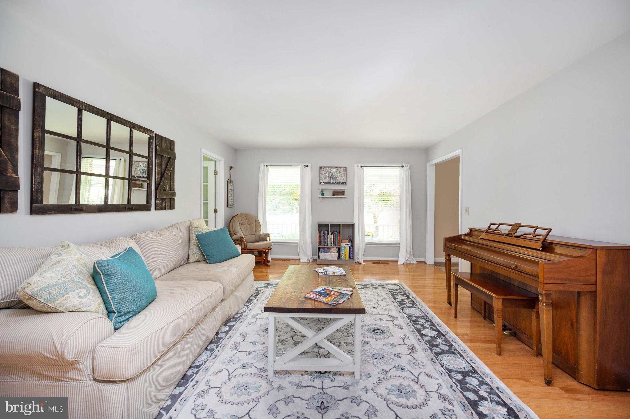 FOX CHASE - Residential