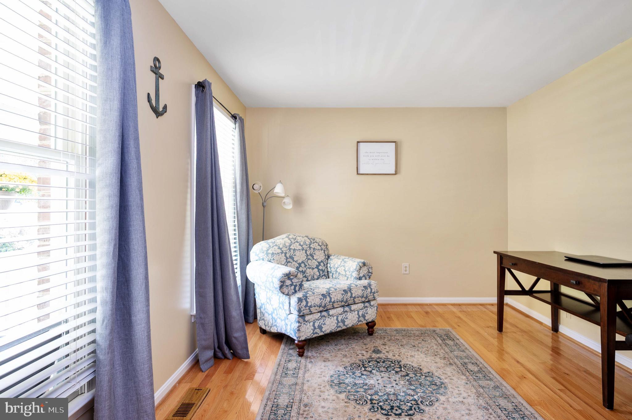 FOX CHASE - Residential