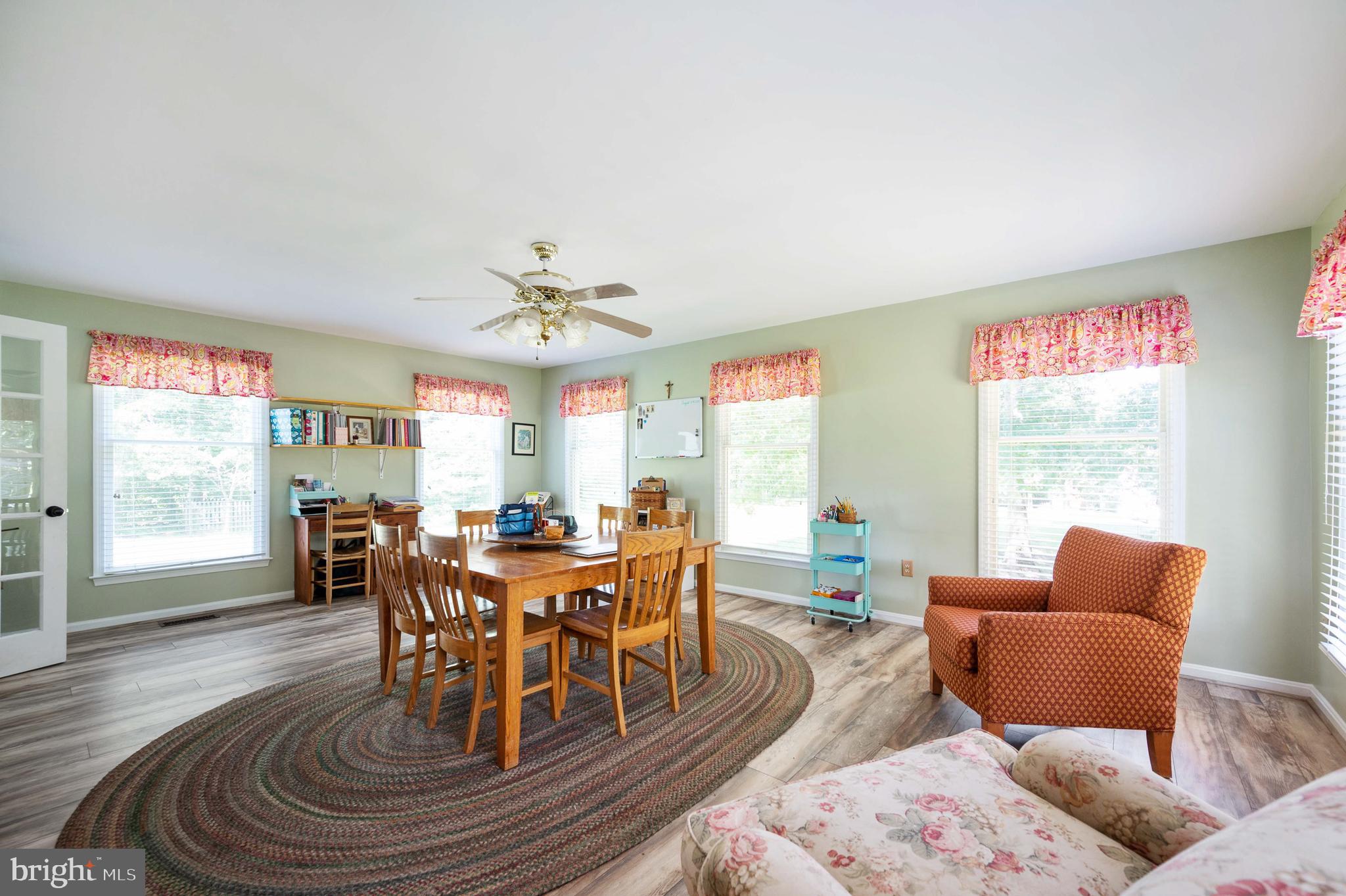 FOX CHASE - Residential