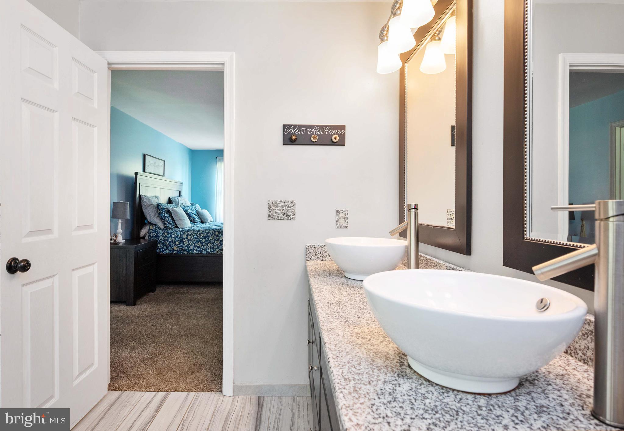 FOX CHASE - Residential