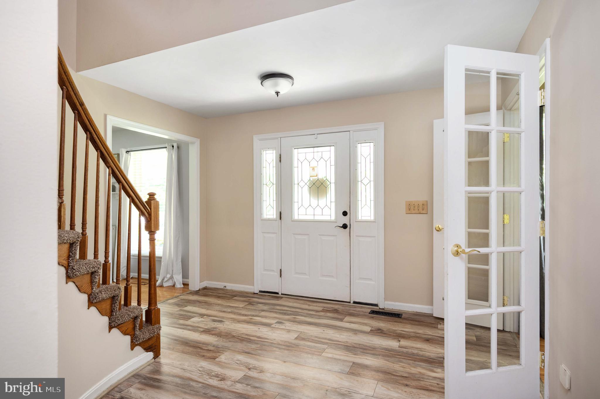 FOX CHASE - Residential