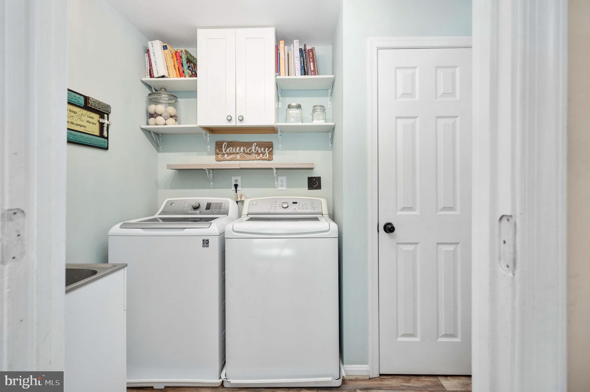 FOX CHASE - Residential