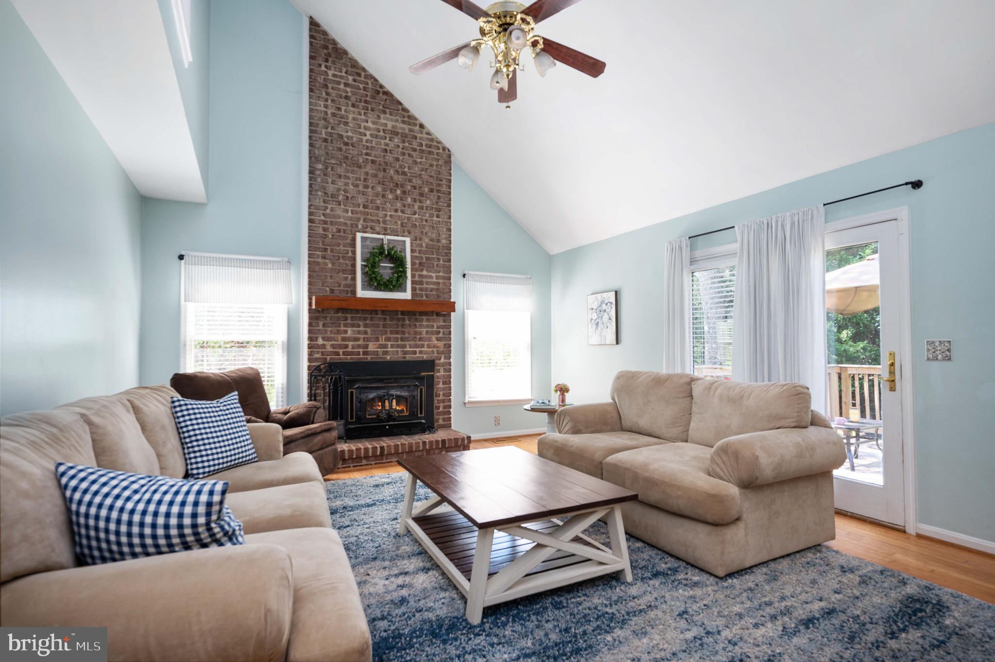 FOX CHASE - Residential