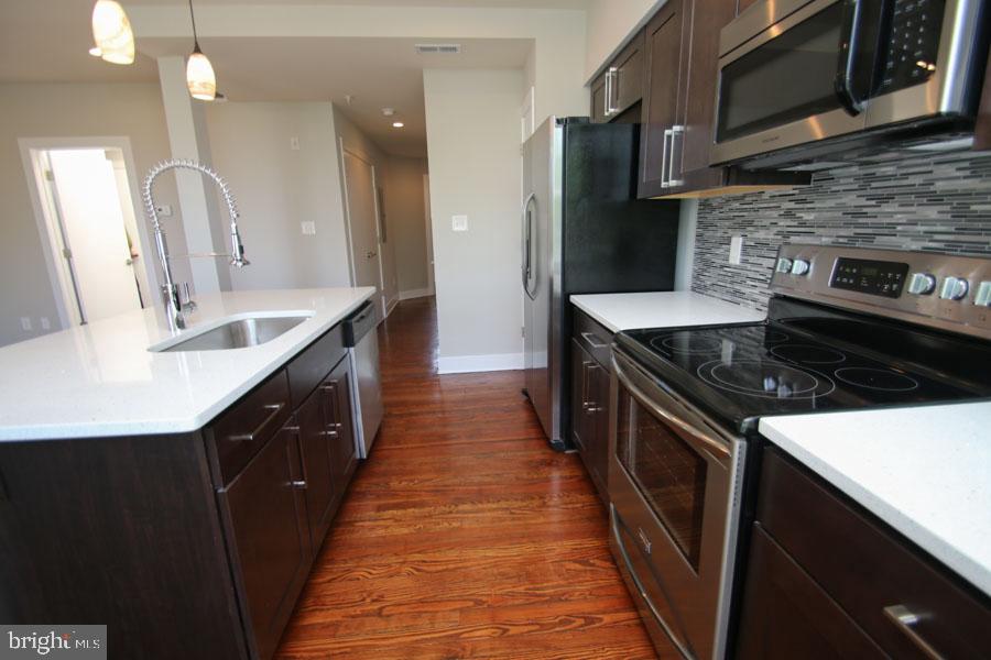 400 S 45TH STREET 4B