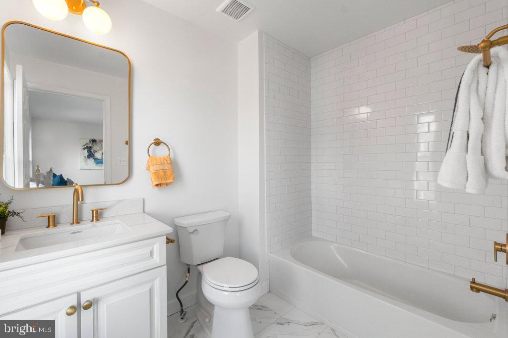 DOWNTOWN FREDERICK - Residential