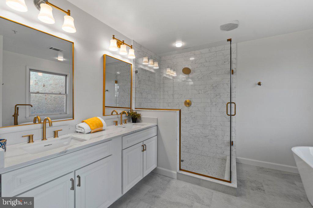 DOWNTOWN FREDERICK - Residential