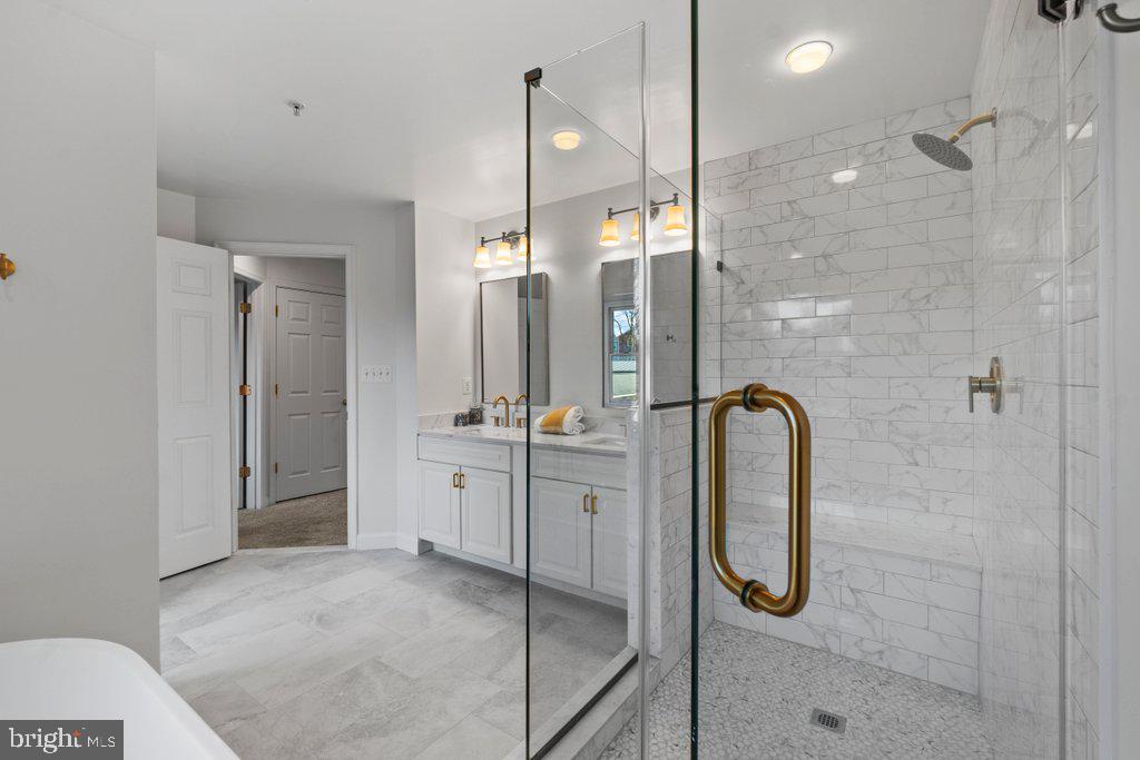 DOWNTOWN FREDERICK - Residential