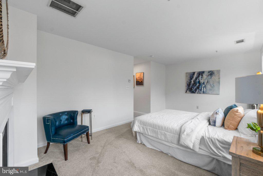 DOWNTOWN FREDERICK - Residential