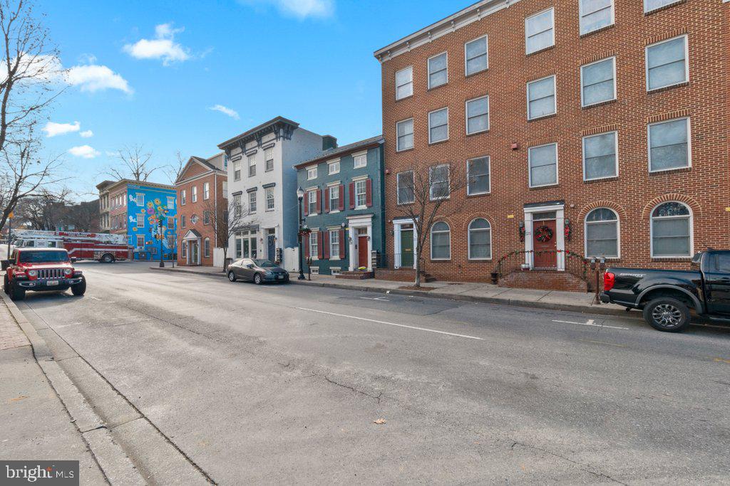 DOWNTOWN FREDERICK - Residential