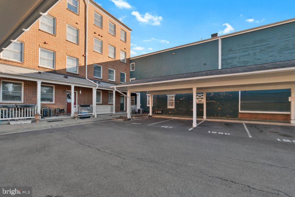 DOWNTOWN FREDERICK - Residential