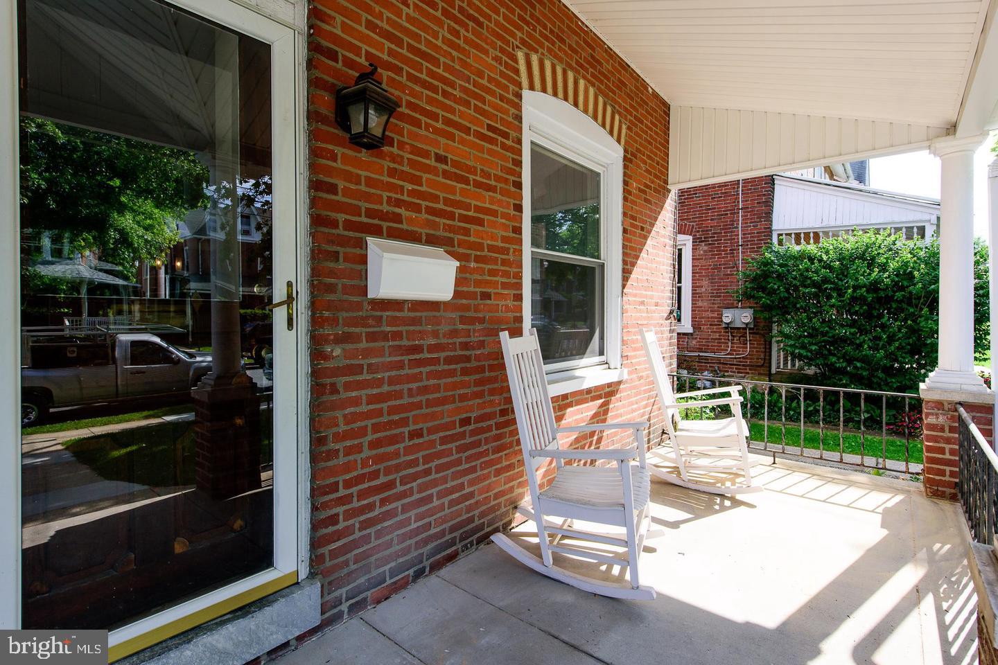 214 HIGHLAND AVENUE