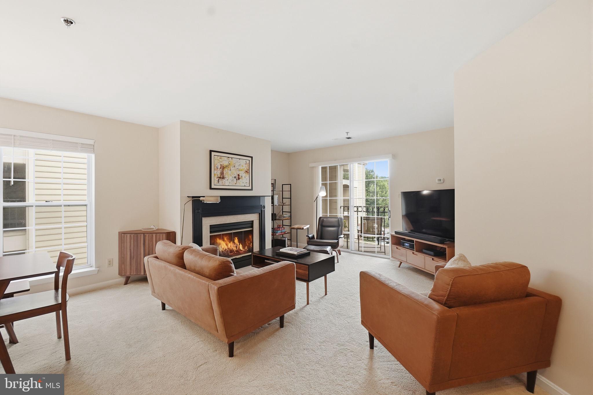 1100 QUAKER HILL DRIVE 305