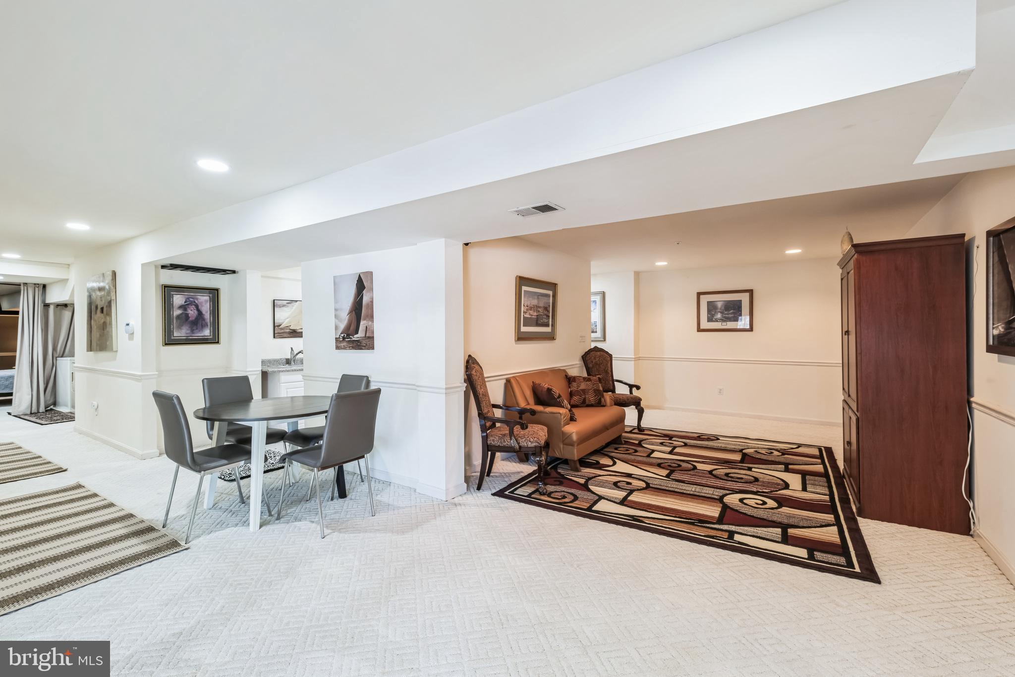 CALTOR MANOR - Residential Lease