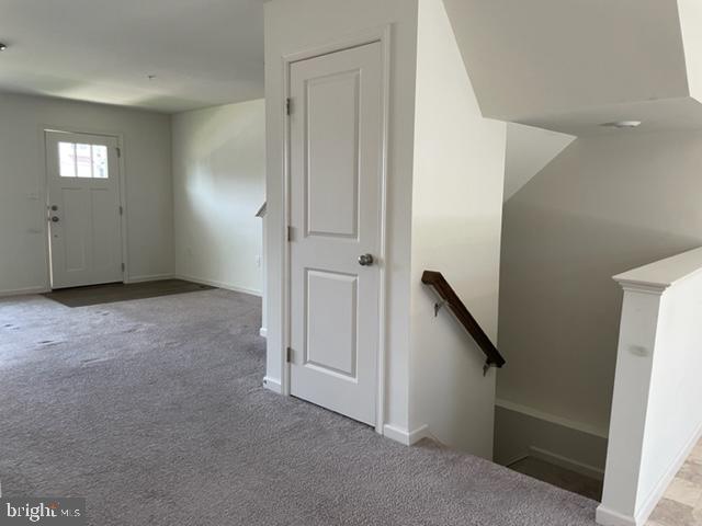 LAUREL RIDGE - Residential Lease