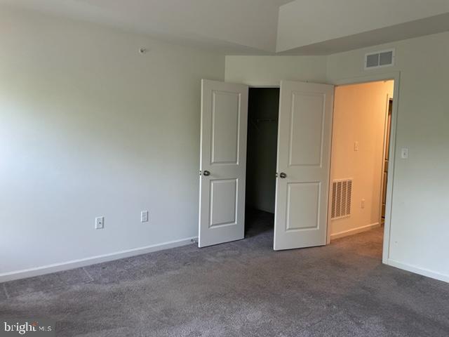 LAUREL RIDGE - Residential Lease