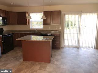 LAUREL RIDGE - Residential Lease