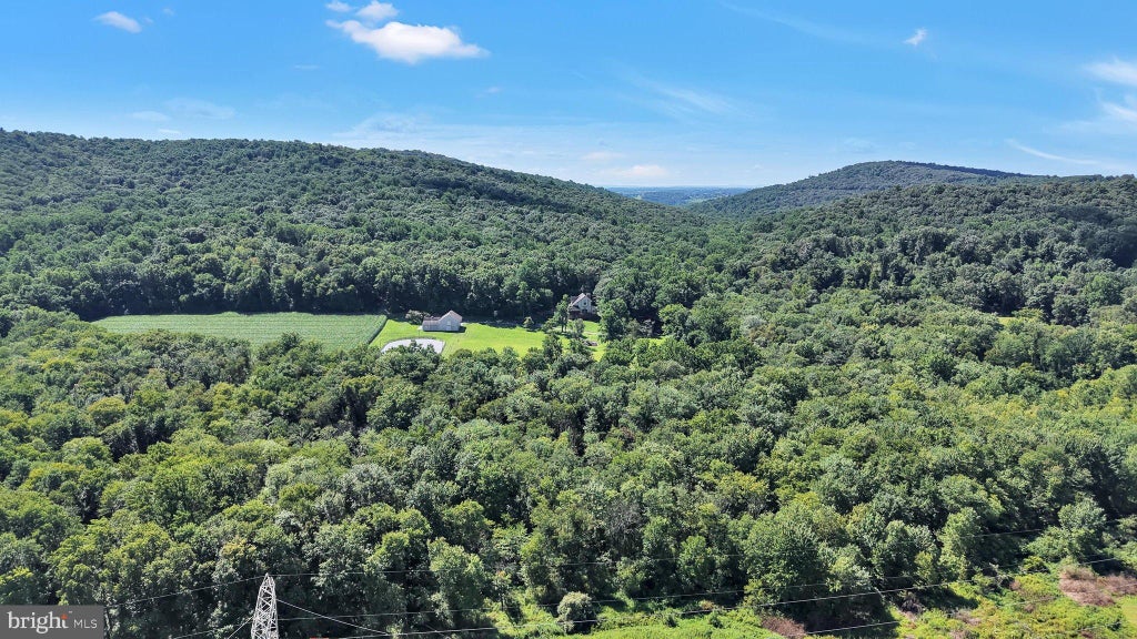 Photo of 1500 Laurel Drive, HOPELAND, PA 17533 (MLS # PALA2095192)