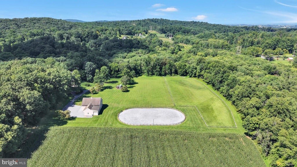 Photo of 1500 Laurel Drive, HOPELAND, PA 17533 (MLS # PALA2095192)
