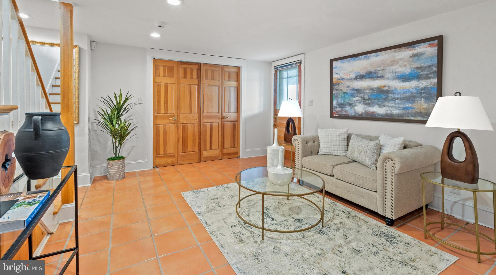 INDIAN QUEEN OVERLOOK - Residential