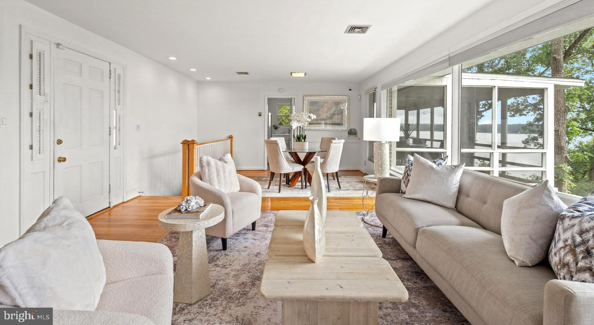 INDIAN QUEEN OVERLOOK - Residential