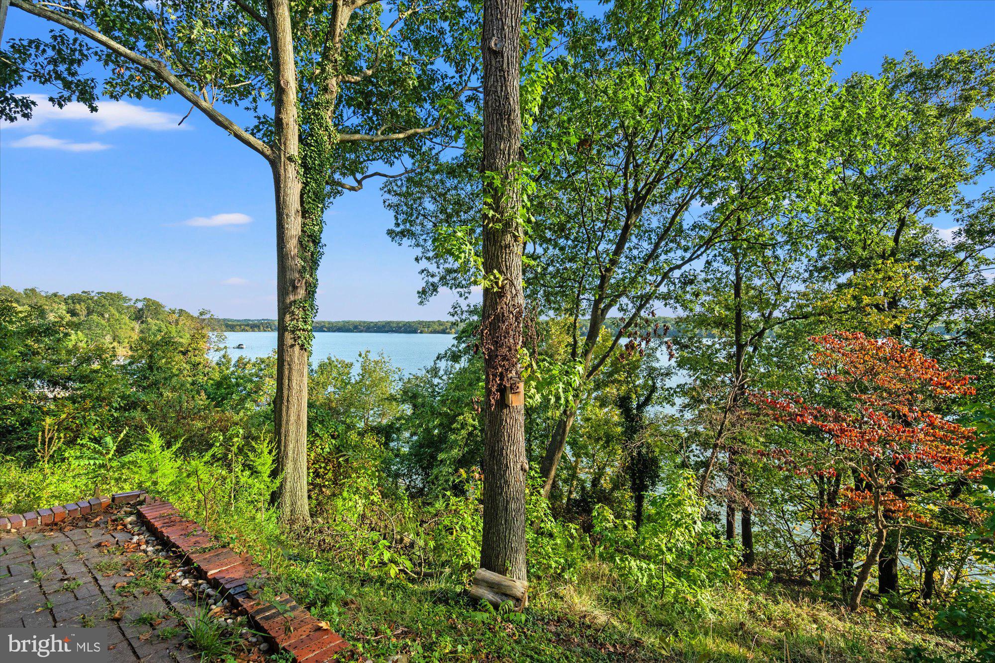 INDIAN QUEEN OVERLOOK - Residential