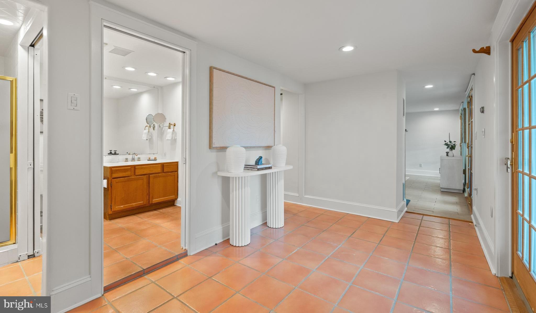 INDIAN QUEEN OVERLOOK - Residential