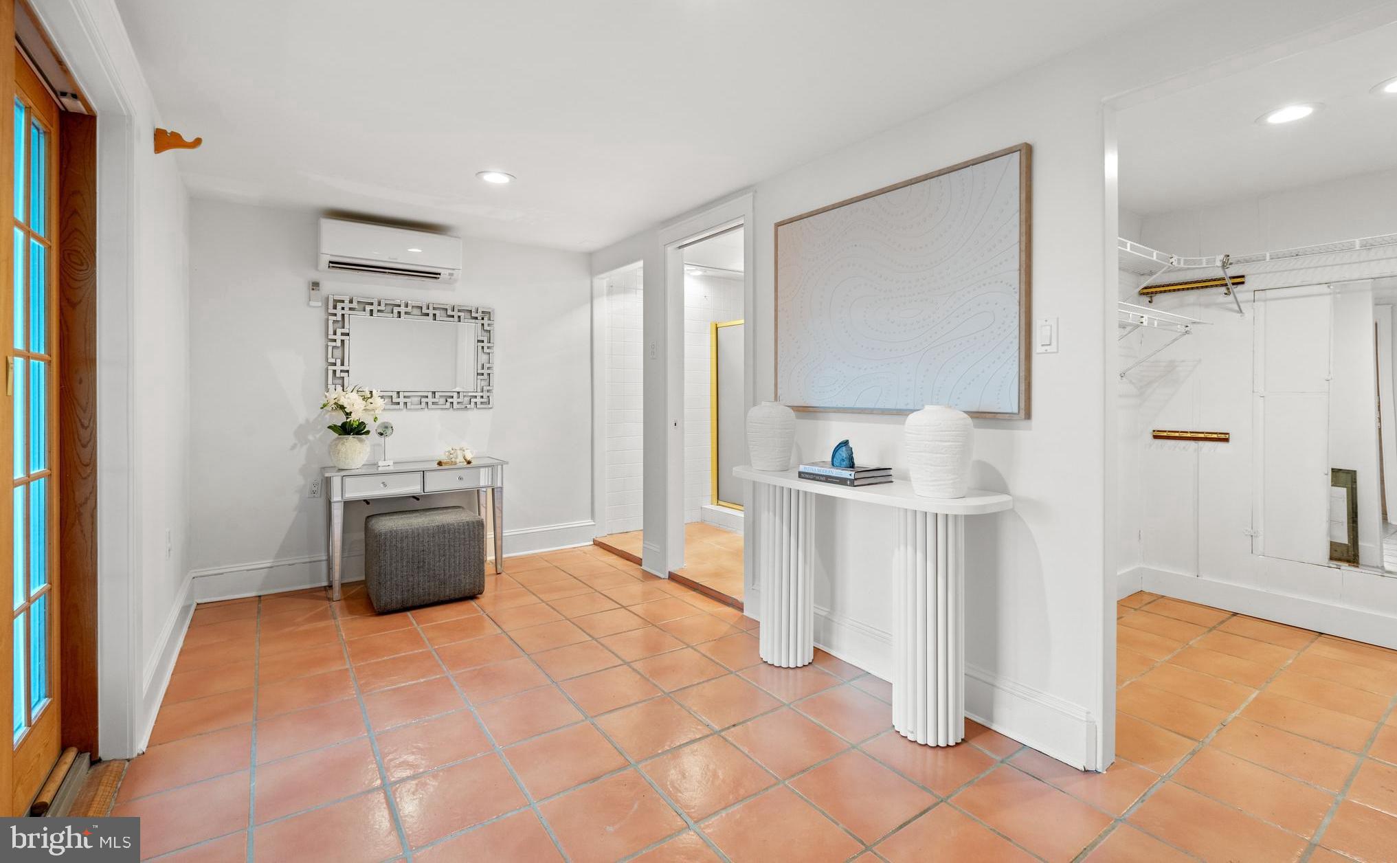 INDIAN QUEEN OVERLOOK - Residential