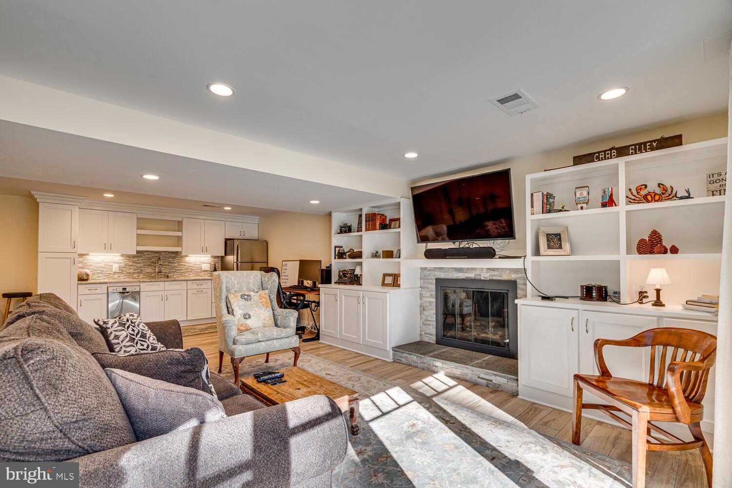 BELLEVUE FOREST - Residential