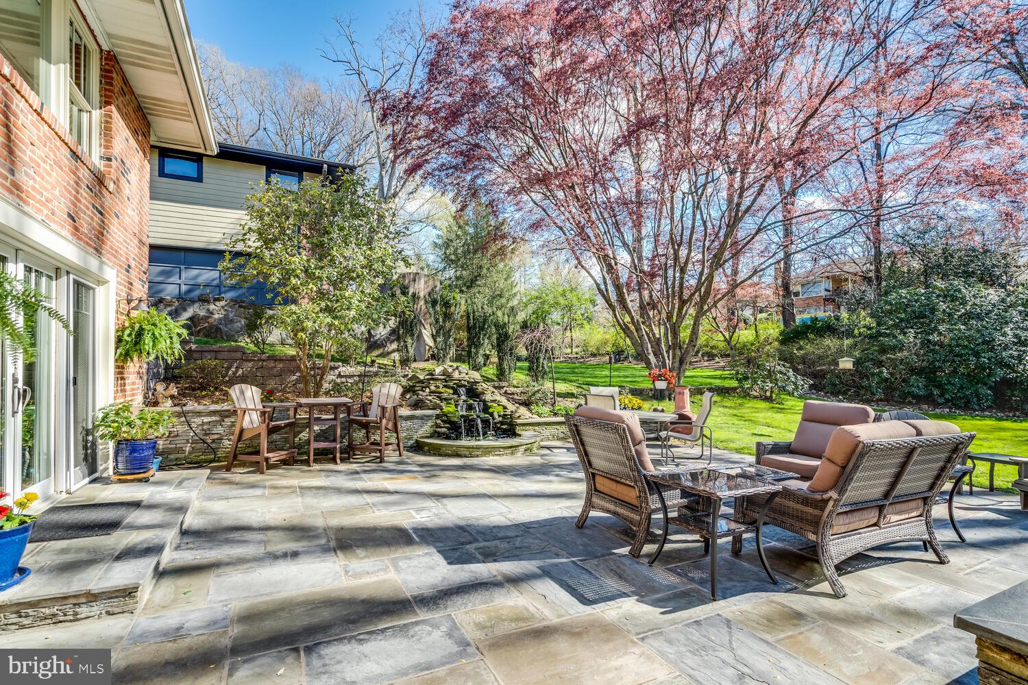 BELLEVUE FOREST - Residential