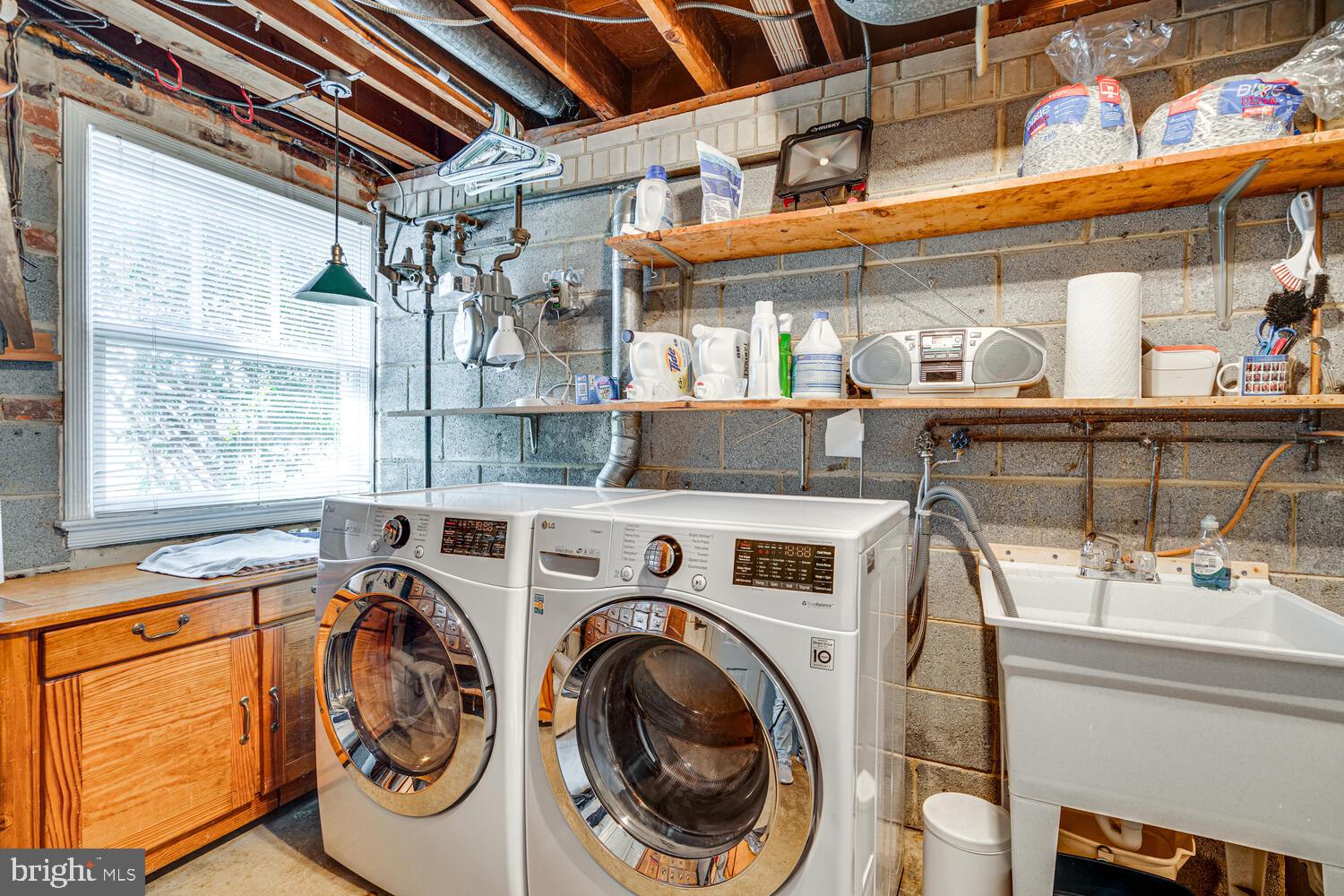 BELLEVUE FOREST - Residential