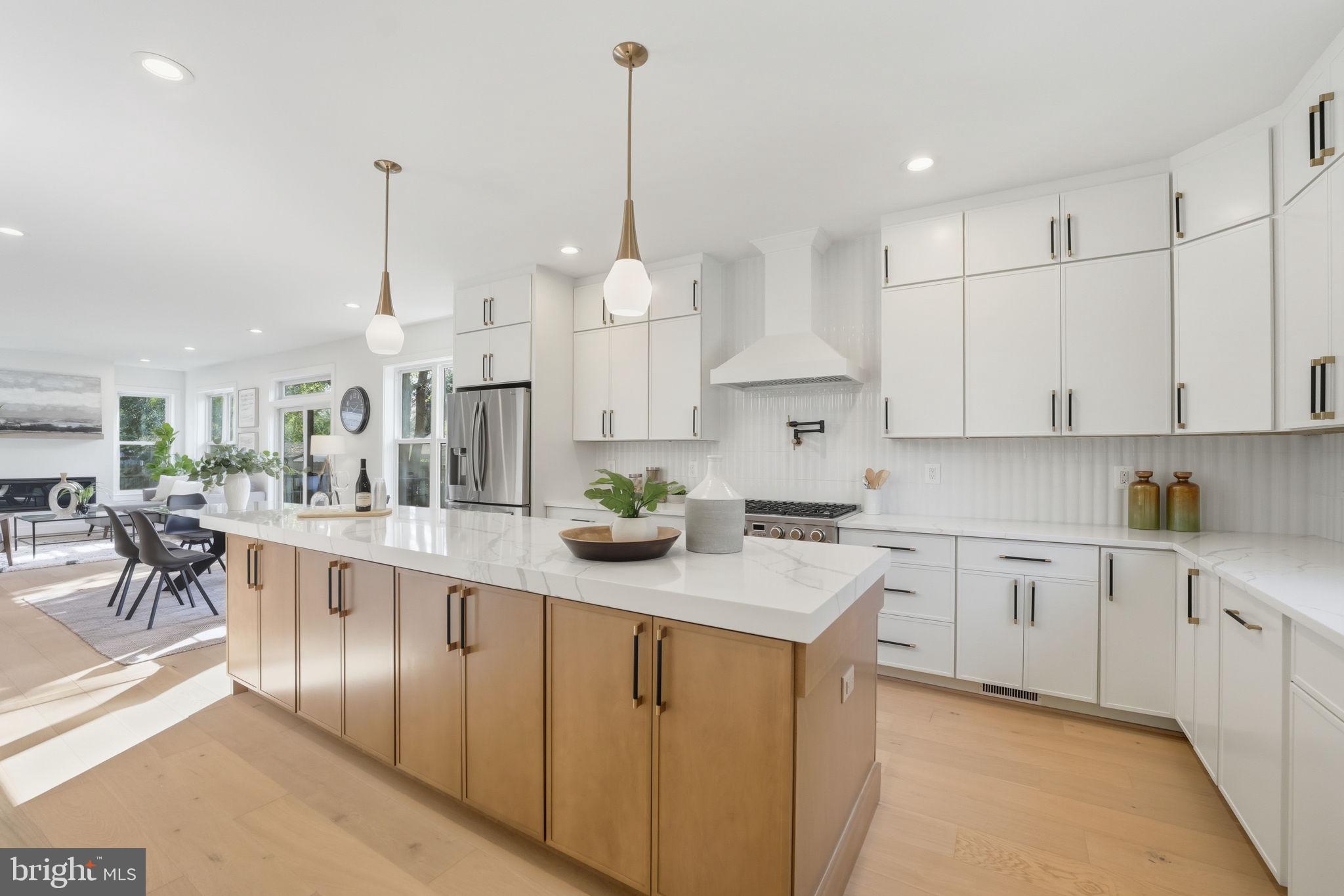 ANNALEE HEIGHTS - Residential