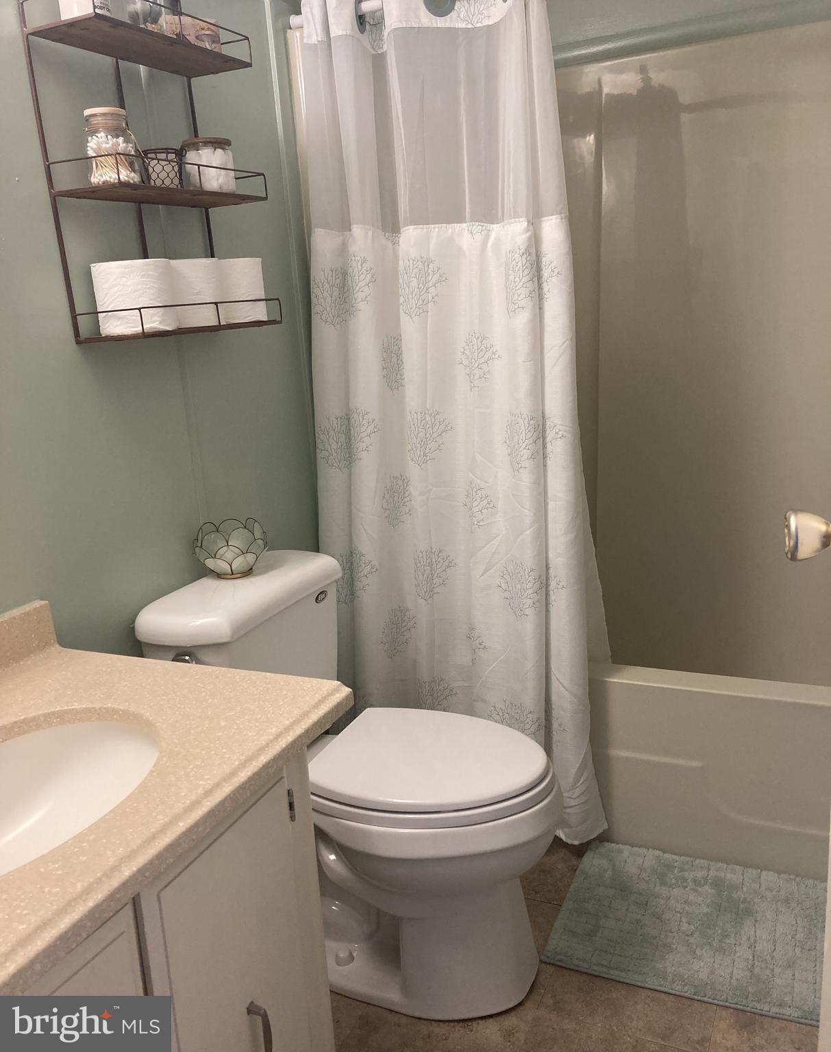 NESHAMINY FALLS - Residential